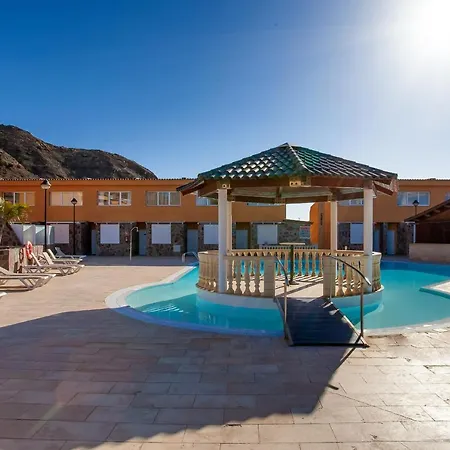 Casa Tauro Relax Golfplatz Pool Apartment *